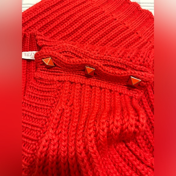 Wool vest by Valentino - Picture 5 of 10